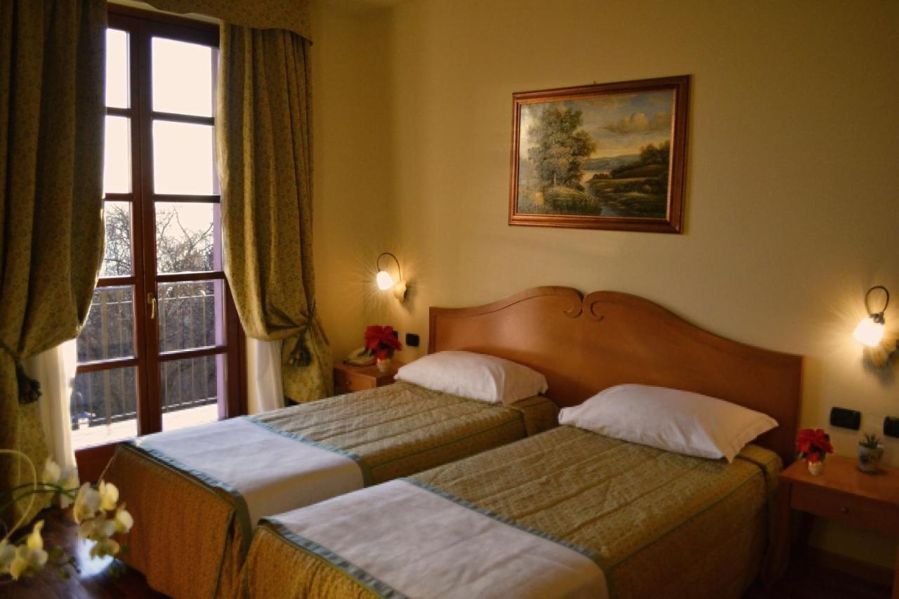 Hotel Camoretti Almenno San Bartolomeo Esterno foto